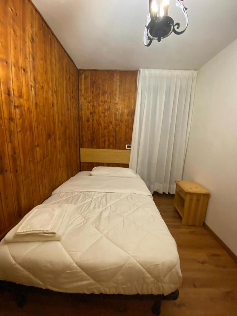 La Pineta - Appartamenti In Villetta Pinzolo Luaran gambar